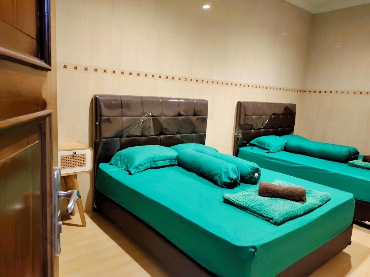 De Patuk Homestay Yogyakarta Kültér fotó