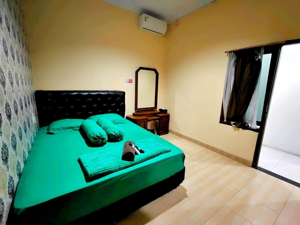 De Patuk Homestay Yogyakarta Kültér fotó